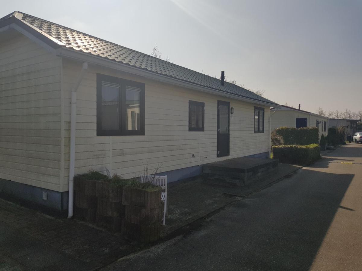 Vakantiehuis In Zeeland Sint Annaland Εξωτερικό φωτογραφία